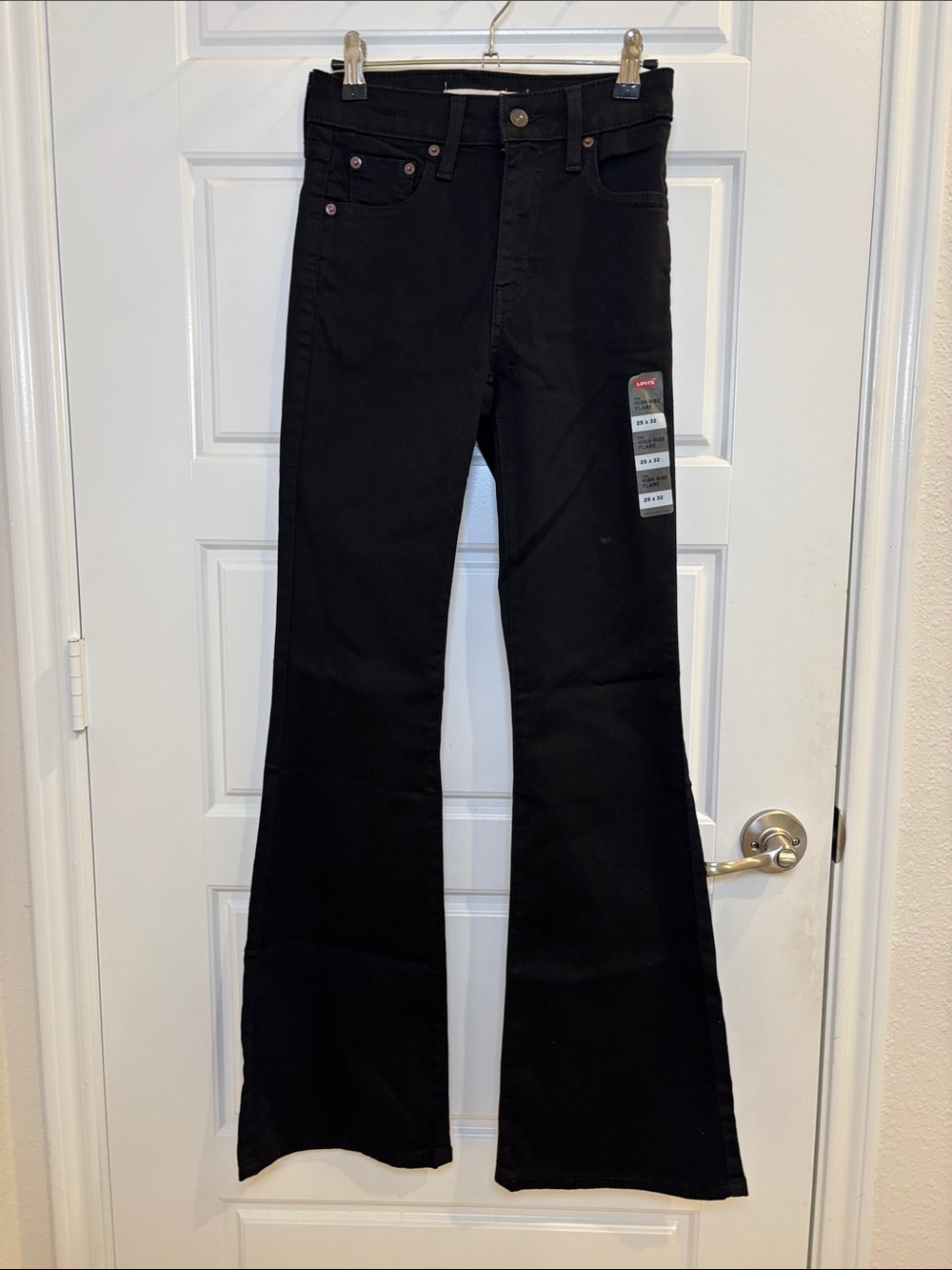 Levi’s 726 High Rise Flare Jeans Black Women’s 25x32 NWT